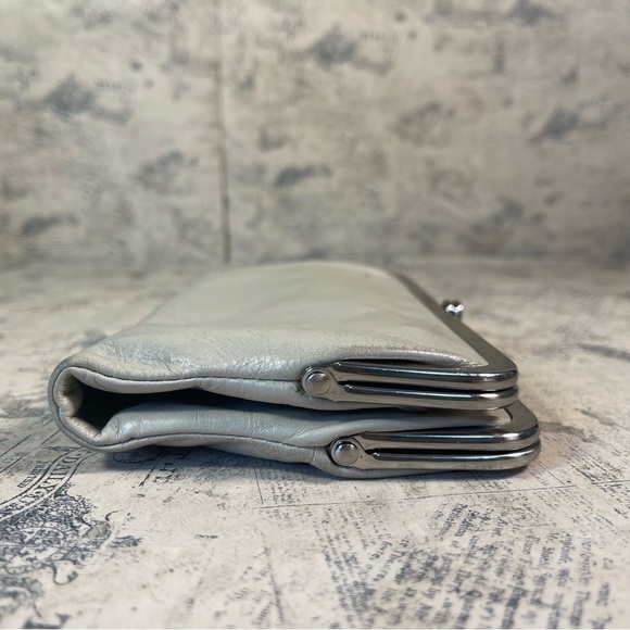 HOBO Lauren clutch wallet tan leather vintage - Picture 2 of 14